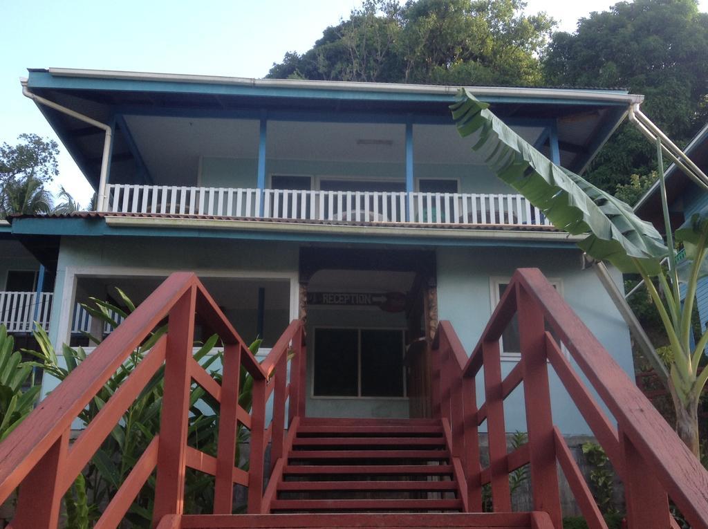 Rekona Lodge Gizo Bagian luar foto