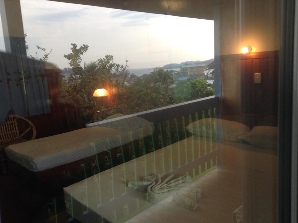 Rekona Lodge Gizo Ruang foto