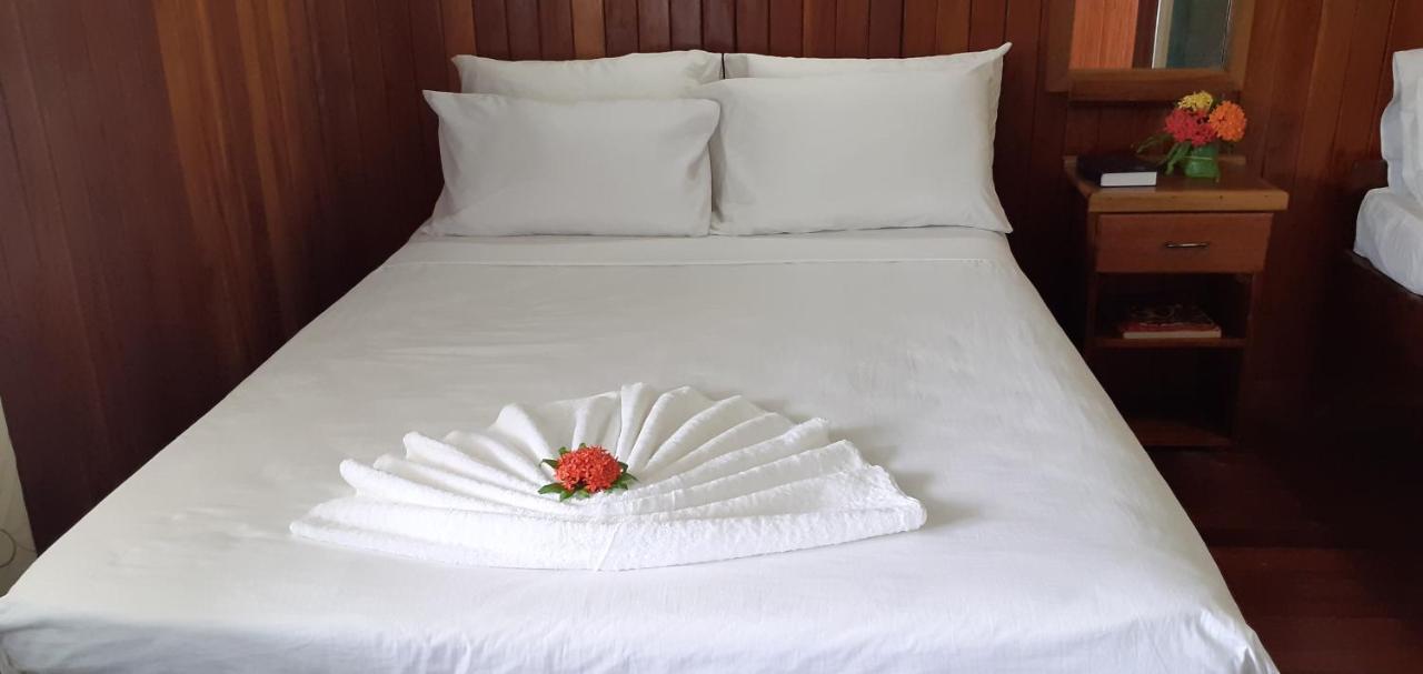 Rekona Lodge Gizo Bagian luar foto