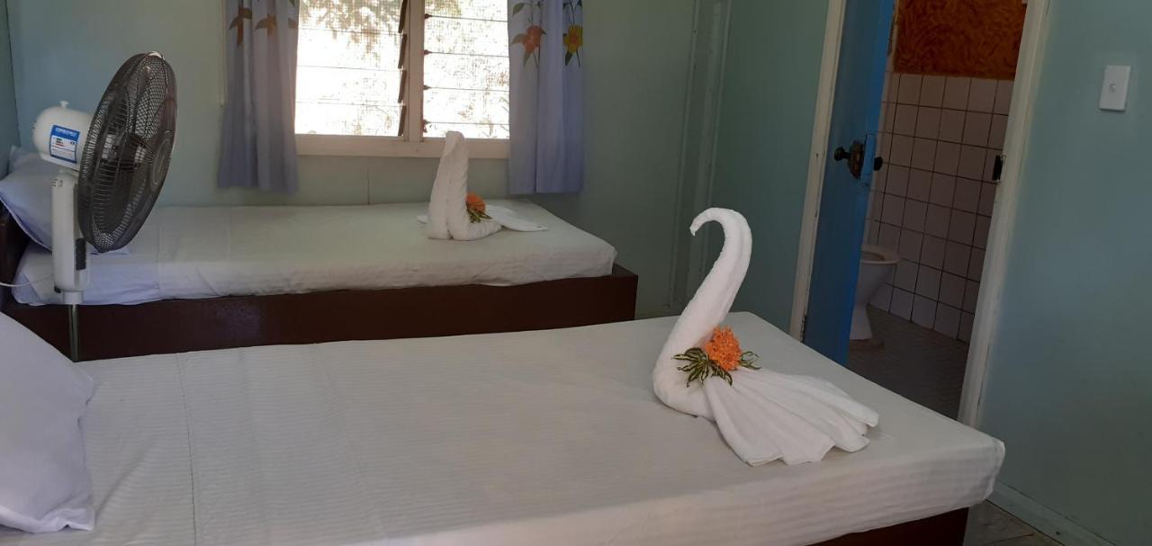 Rekona Lodge Gizo Bagian luar foto
