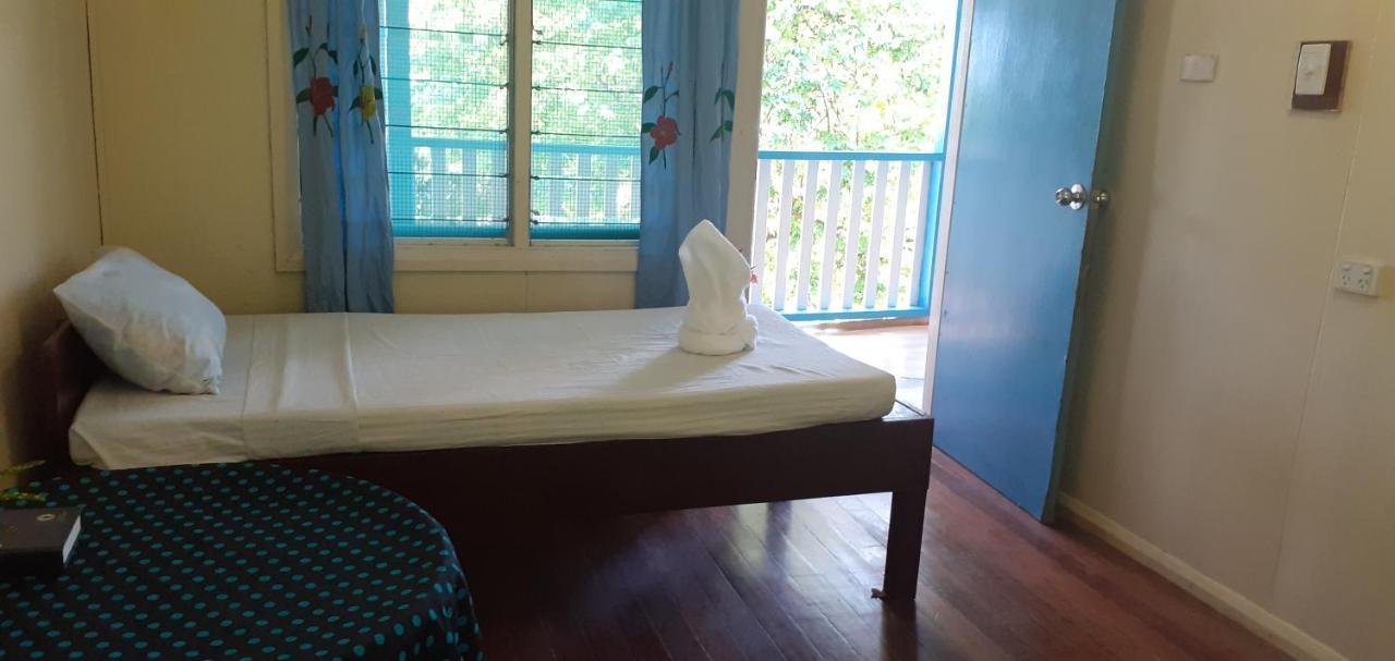 Rekona Lodge Gizo Bagian luar foto